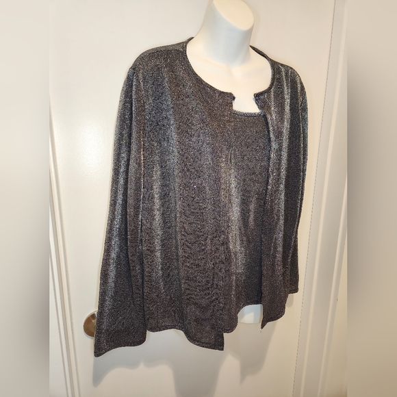 Silver blouse - Picture 5 of 5